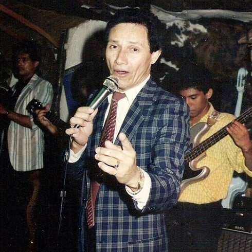 ¿Dónde nació el cantante Julio Miranda?