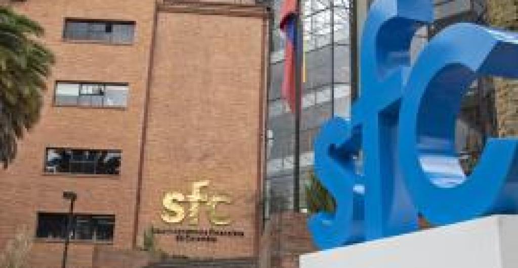 ¿Cuál es el objetivo de la Superintendencia Financiera de Colombia?