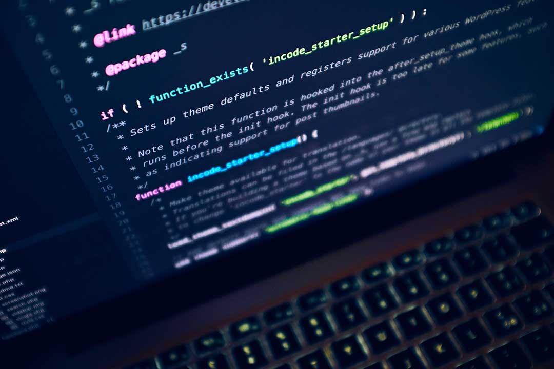 ¿Cuál fue el primer lenguaje de programación de la historia?