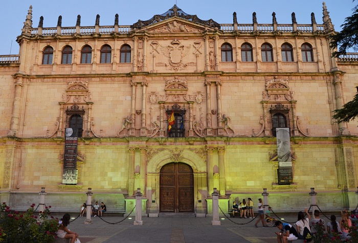 ¿Cuál fue la primera universidad española?